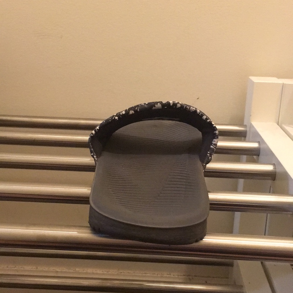 Nike slides - Picture 3 of 8